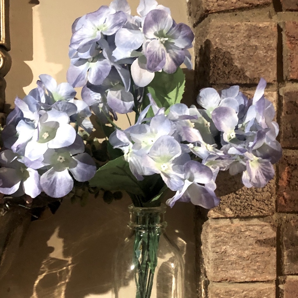 Vintage milk bottle hydrangea arrangement